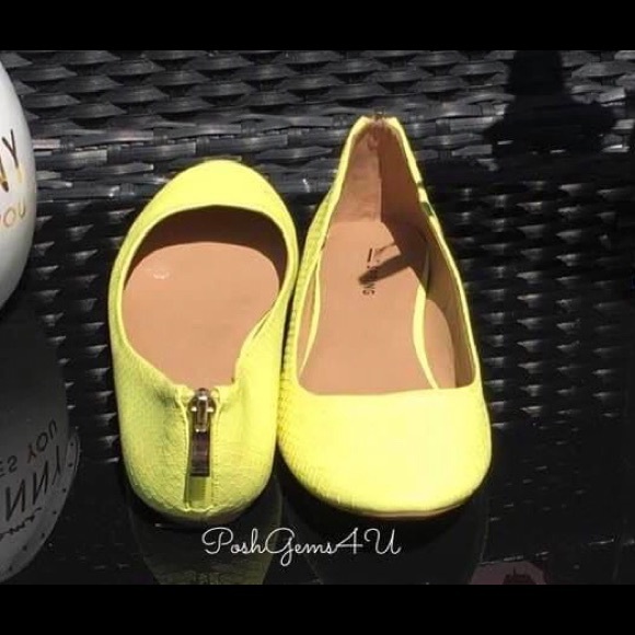 PRELOVED ✨ and Summer Ready - Picture 2 of 4